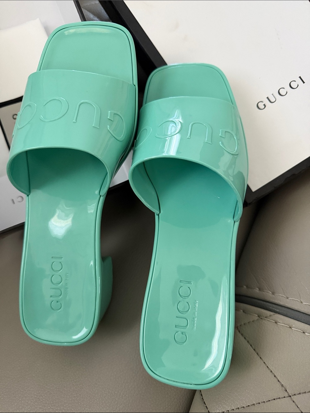 Gucci Patent Mint Green Slide Mules - Picture 2 of 16